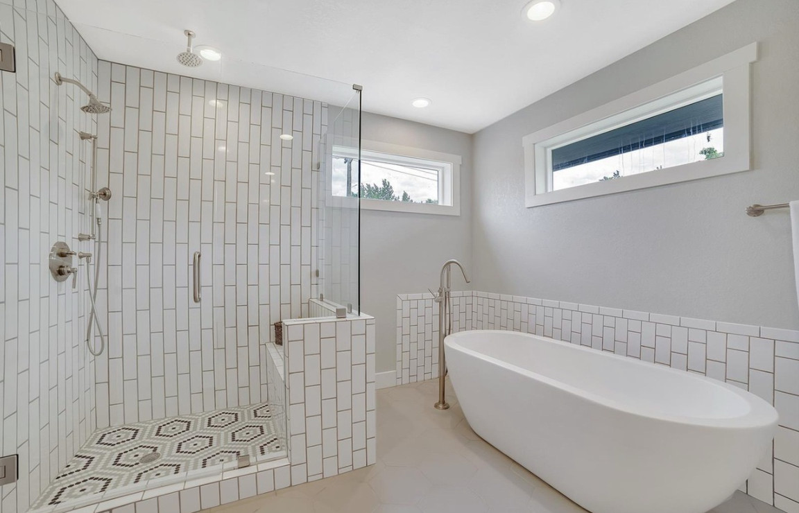 Bathrooms 2