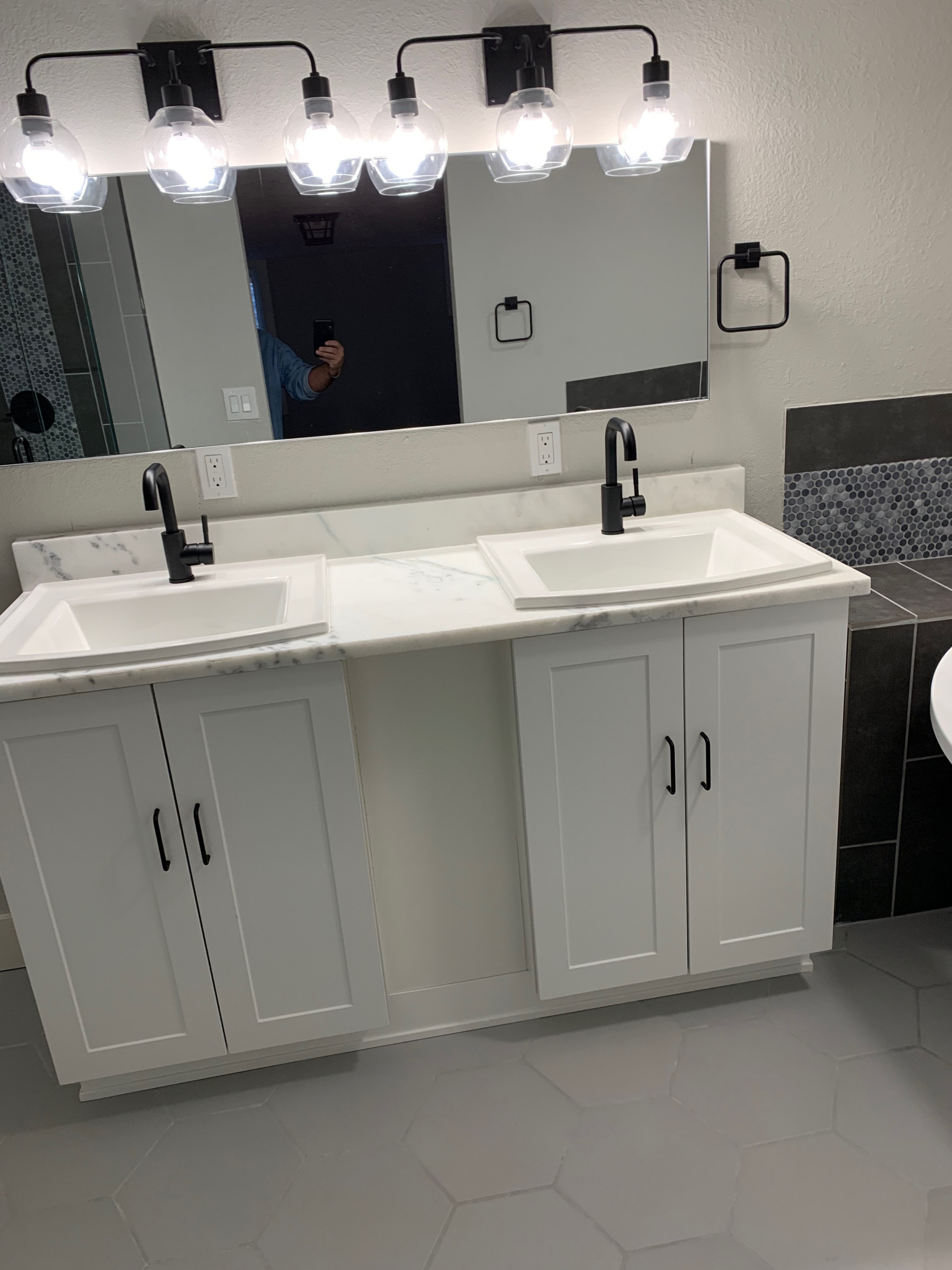 Bathrooms 5