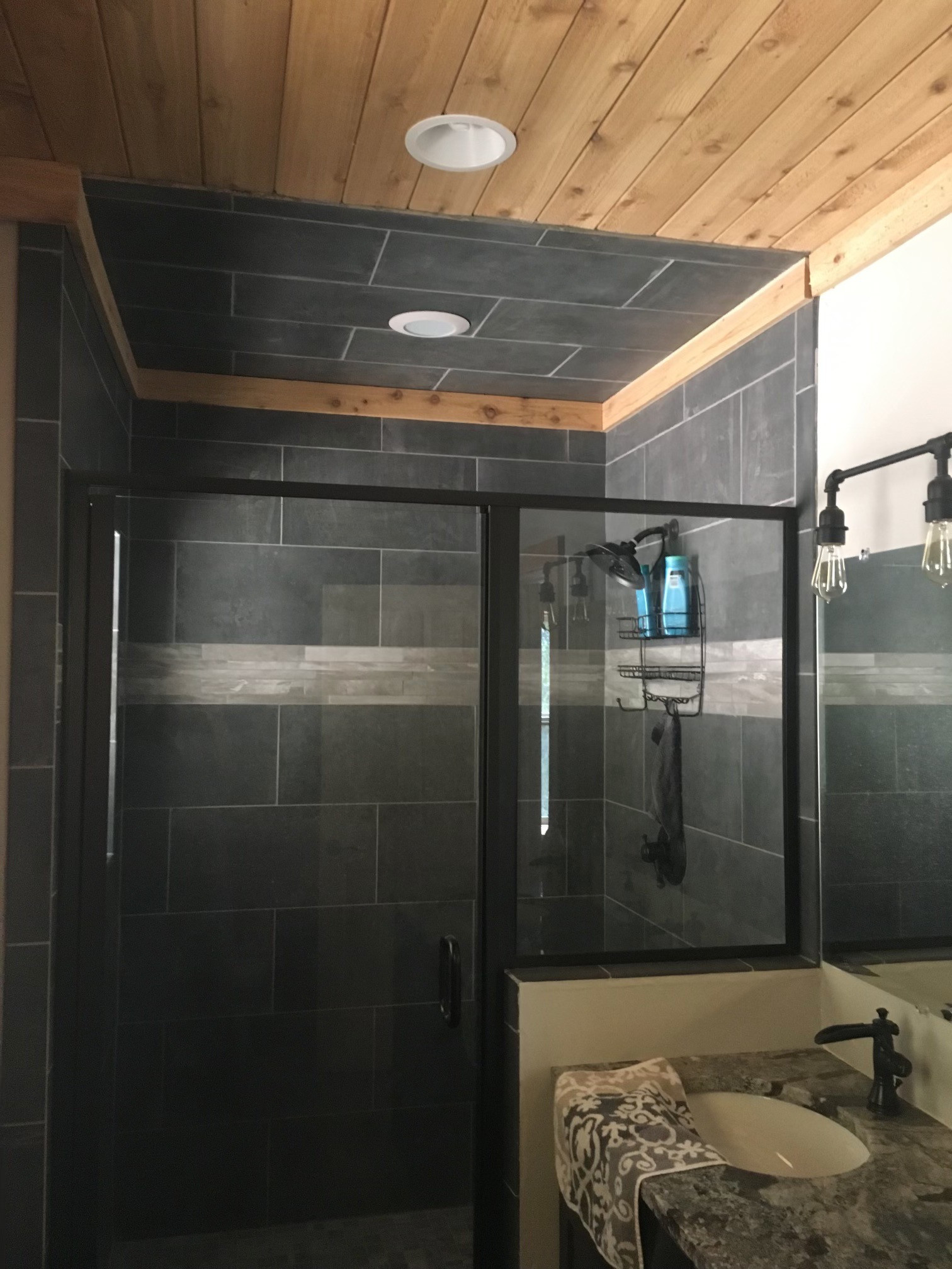 Bathrooms 10